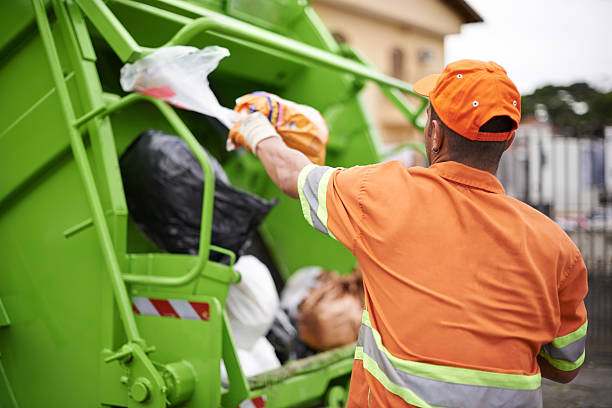 Best Commercial Cleanout Services  in Highgrove, CA